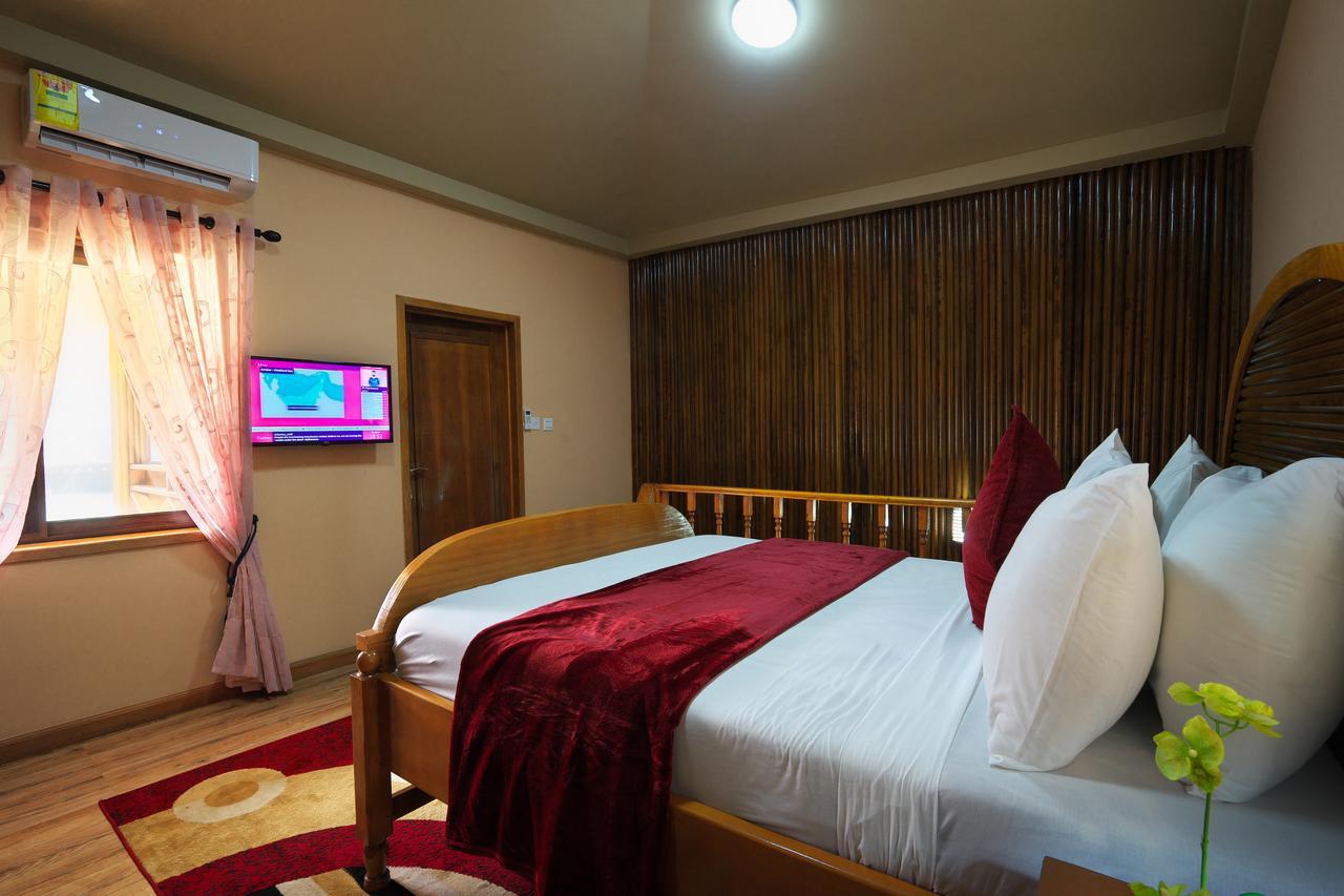 Maaha Beach Resort Anochi Экстерьер фото